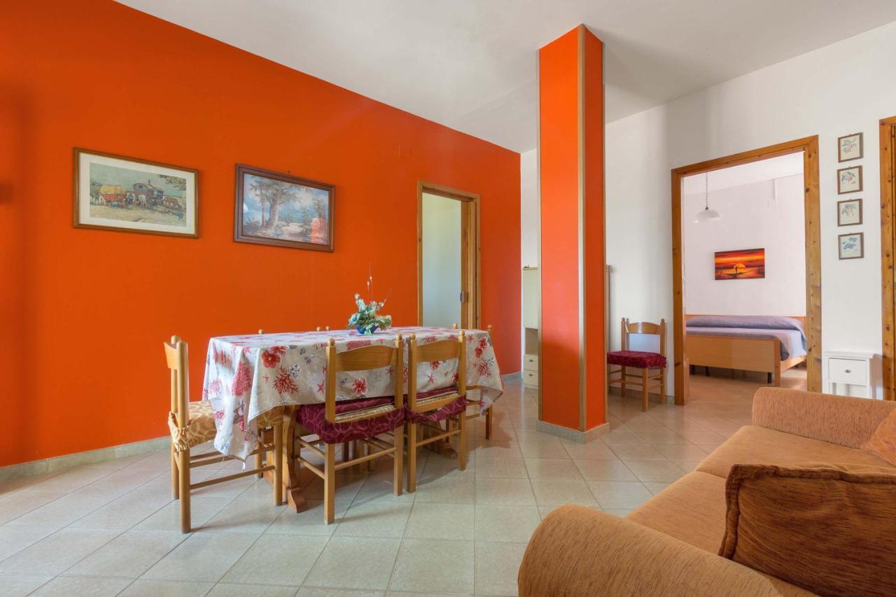 Residence Garden Sea Porto Cesareo Exteriör bild