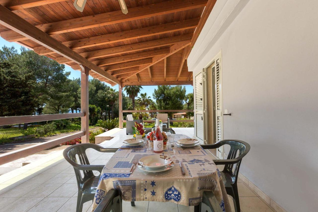 Residence Garden Sea Porto Cesareo Exteriör bild