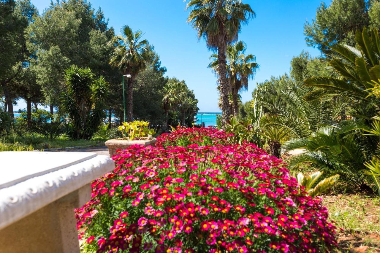 Residence Garden Sea Porto Cesareo Exteriör bild